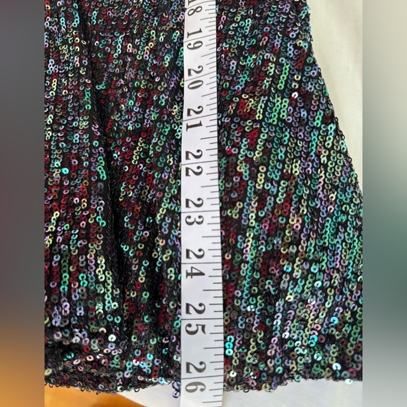 Lipsy London Girls Sequin Party Dress Puff Sleeve black Iridescent Size7 holiday - Picture 11 of 11